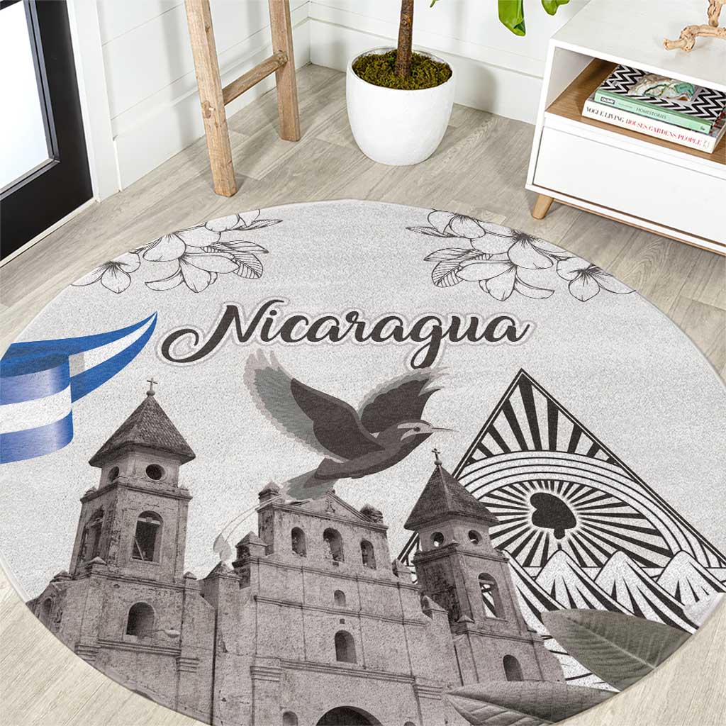 Nicaragua Leon Cathedral Round Carpet Motmot with Plumeria Style - Wonder Print Shop