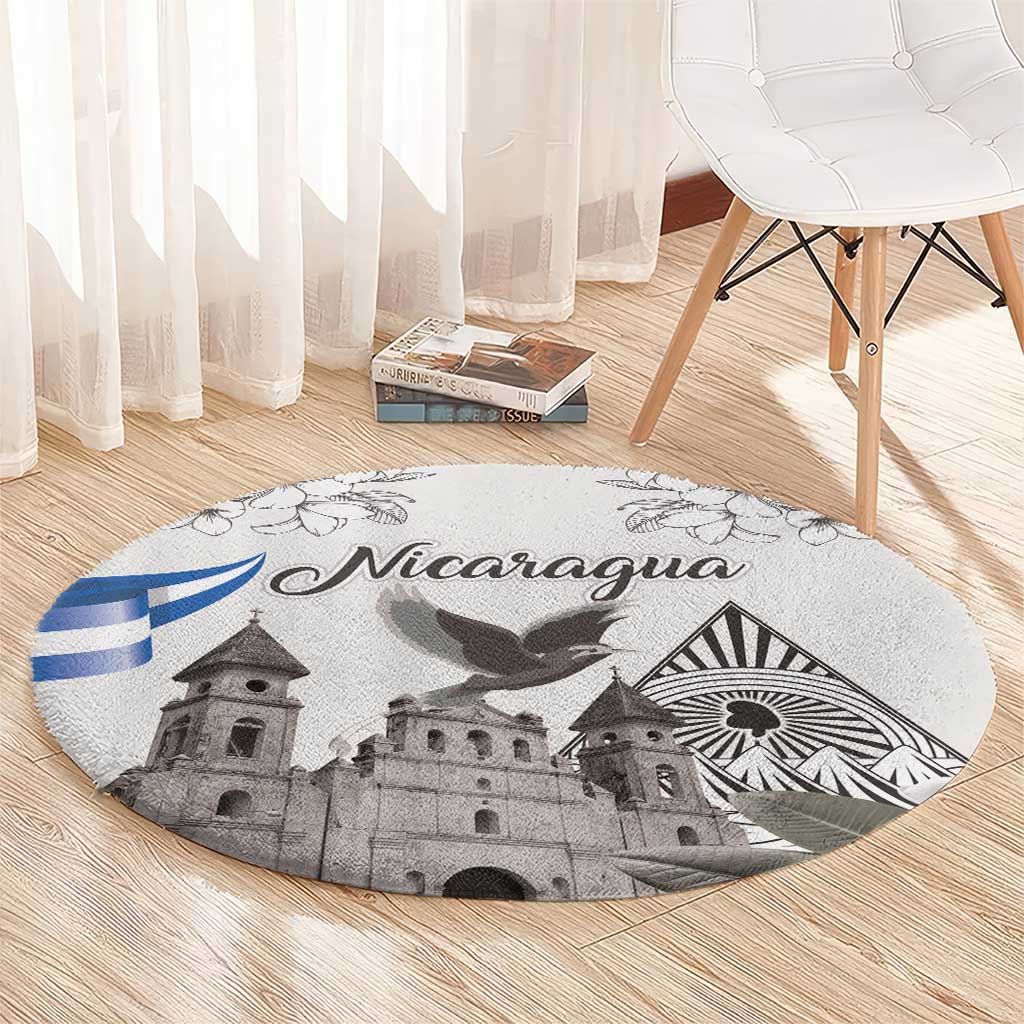Nicaragua Leon Cathedral Round Carpet Motmot with Plumeria Style - Wonder Print Shop