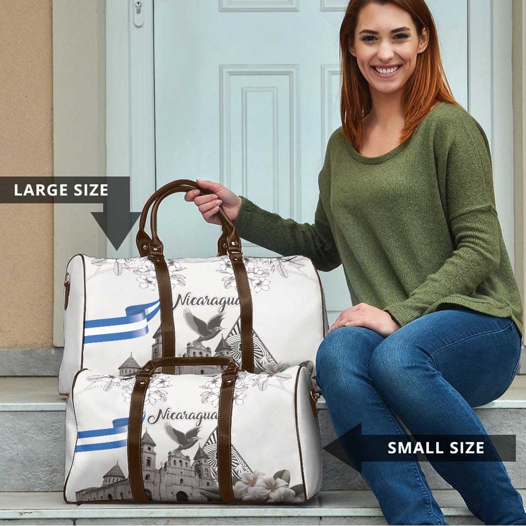 Nicaragua Leon Cathedral Travel Bag Motmot with Plumeria Style - Wonder Print Shop