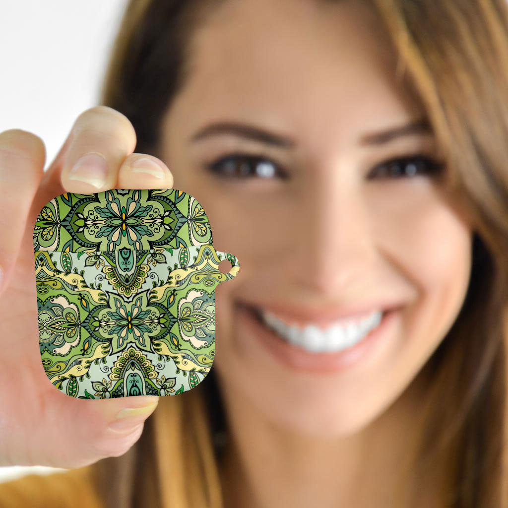 Indian Mandala Pattern AirPods Case Green Geometric Floral Mandala