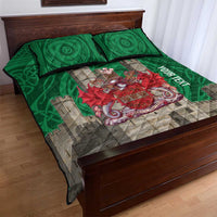 Personalized Caernarfonshire Wales Quilt Bed Set Caernarfon Castle and Emblem Celtic Style - Wonder Print Shop