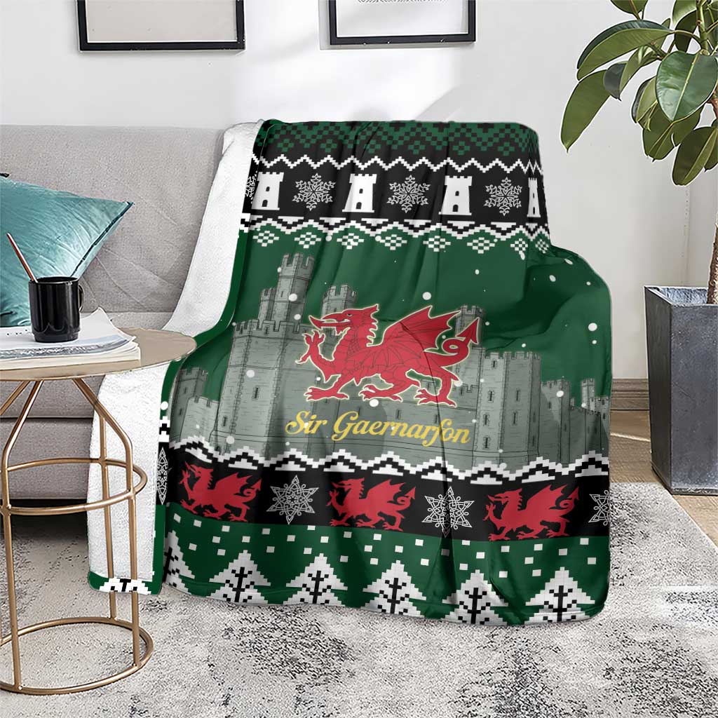 Caernarfonshire Wales Christmas Blanket Caernarfon Castle Red Dragon - Wonder Print Shop