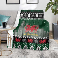 Caernarfonshire Wales Christmas Blanket Caernarfon Castle Red Dragon - Wonder Print Shop
