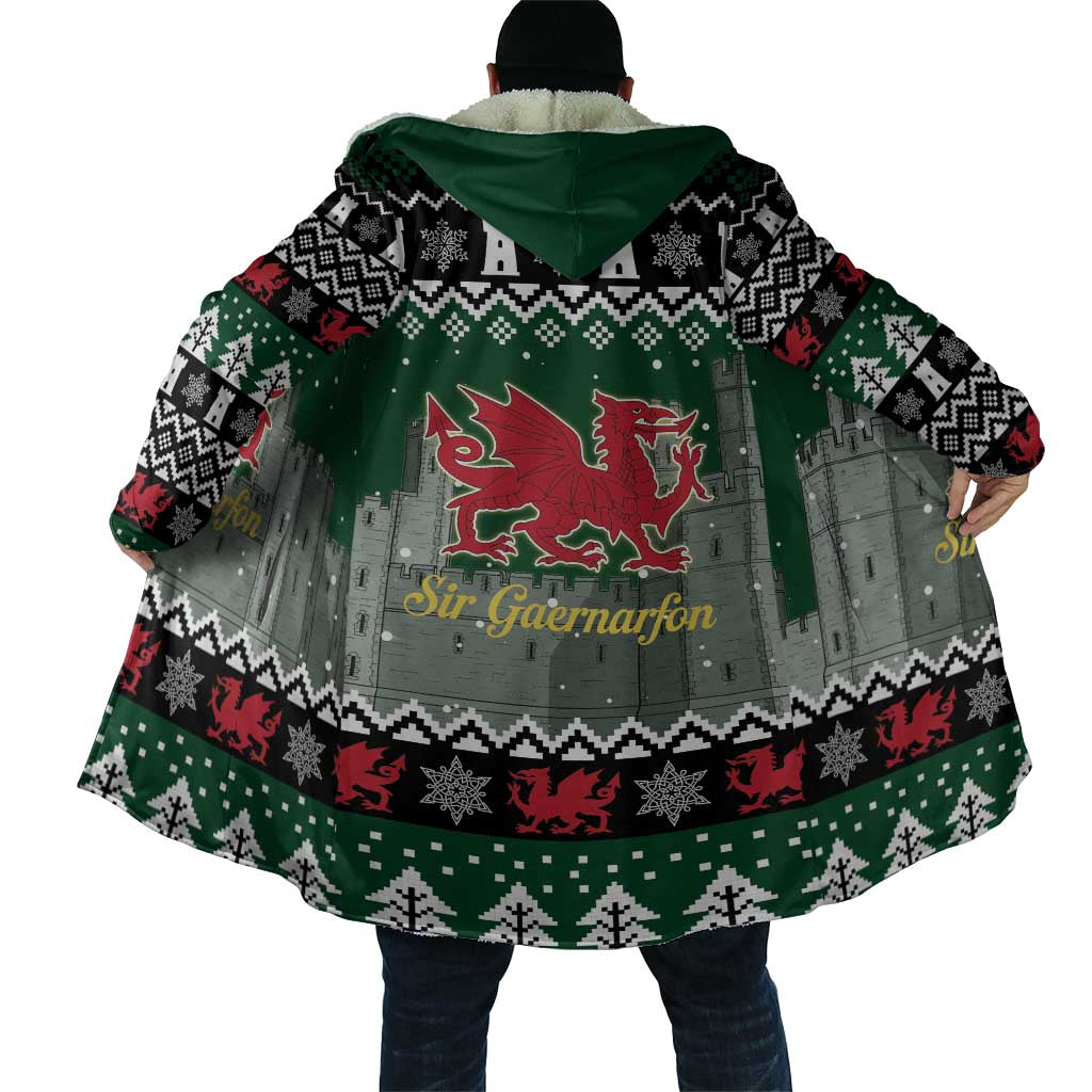 Caernarfonshire Wales Christmas Cloak Caernarfon Castle Red Dragon - Wonder Print Shop