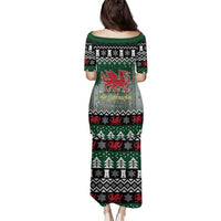 Caernarfonshire Wales Christmas Family Matching Puletasi and Hawaiian Shirt Caernarfon Castle Red Dragon - Wonder Print Shop