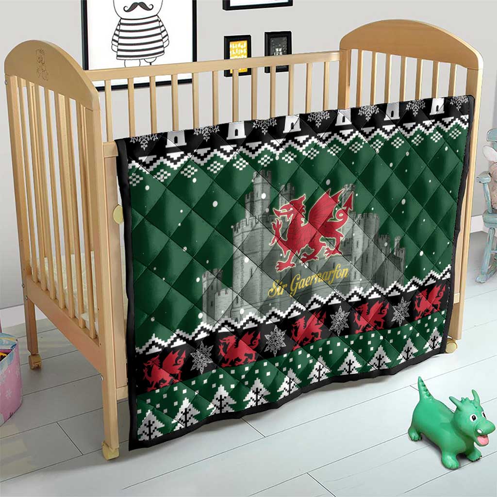 Caernarfonshire Wales Christmas Quilt Caernarfon Castle Red Dragon - Wonder Print Shop