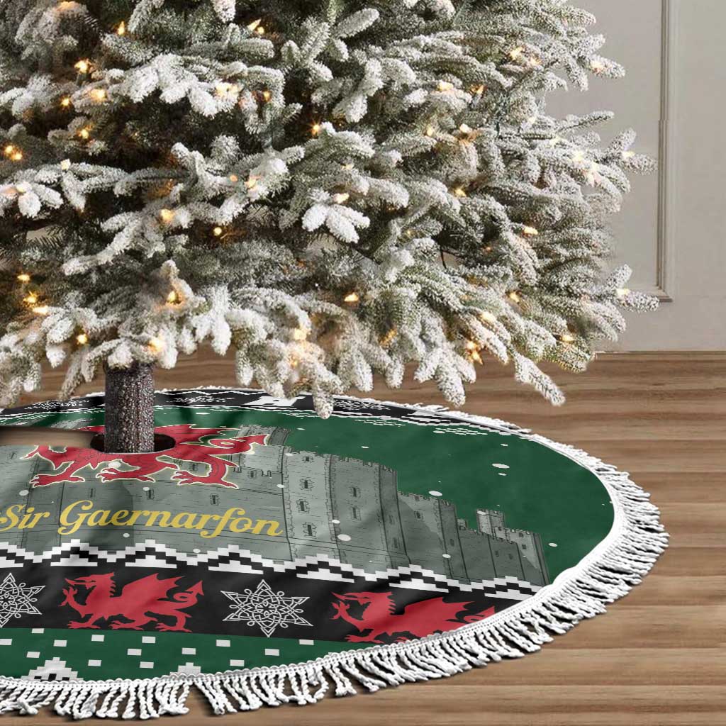 Caernarfonshire Wales Christmas Tree Skirt Caernarfon Castle Red Dragon - Wonder Print Shop