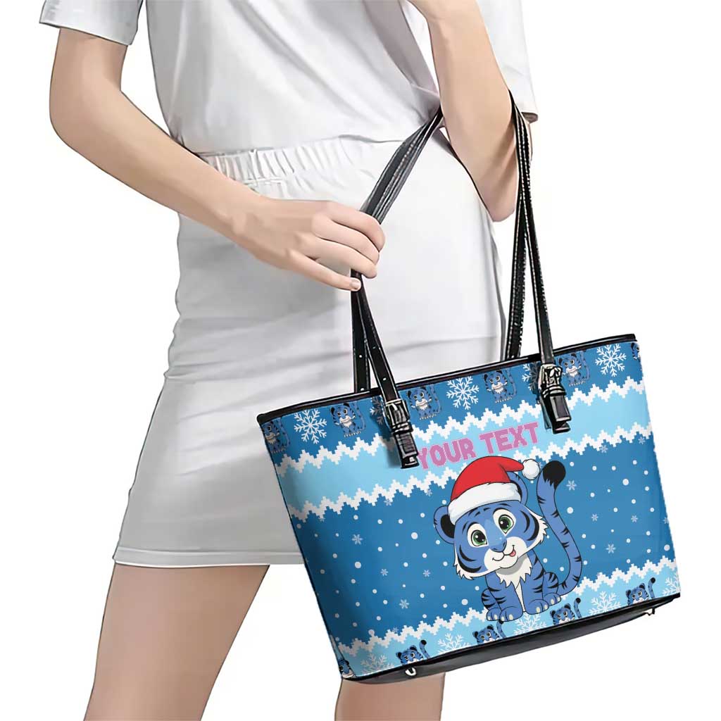 Personalized Blue Tiger Christmas Leather Tote Bag Kawaii Derpy Tiger Santa Mode - Wonder Print Shop