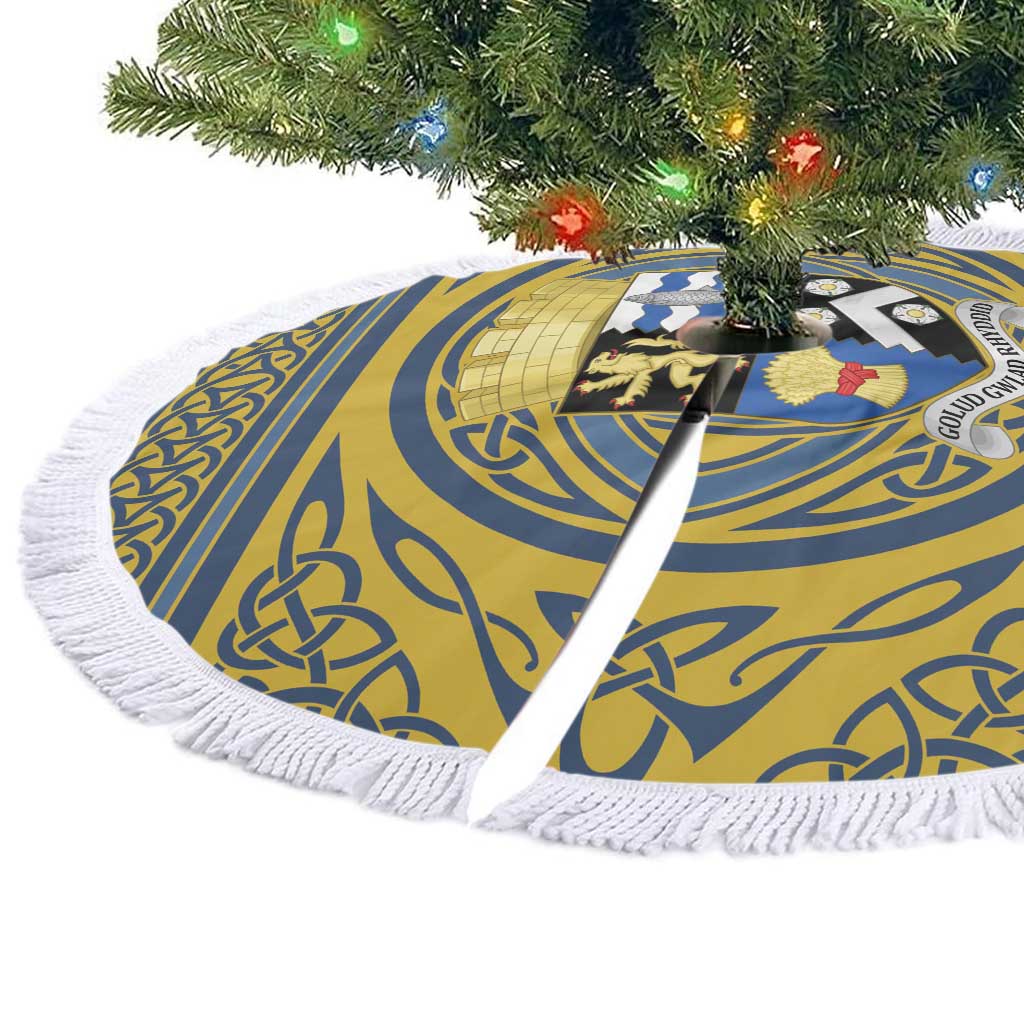 Cardiganshire Wales Tree Skirt Ceredigion Coat of Arms Celtic Design - Wonder Print Shop