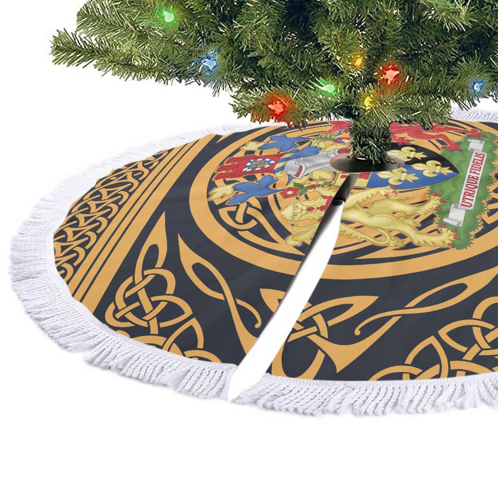 Personalized Monmouthshire Wales Tree Skirt Coat Of Arms Celtic Style - Wonder Print Shop
