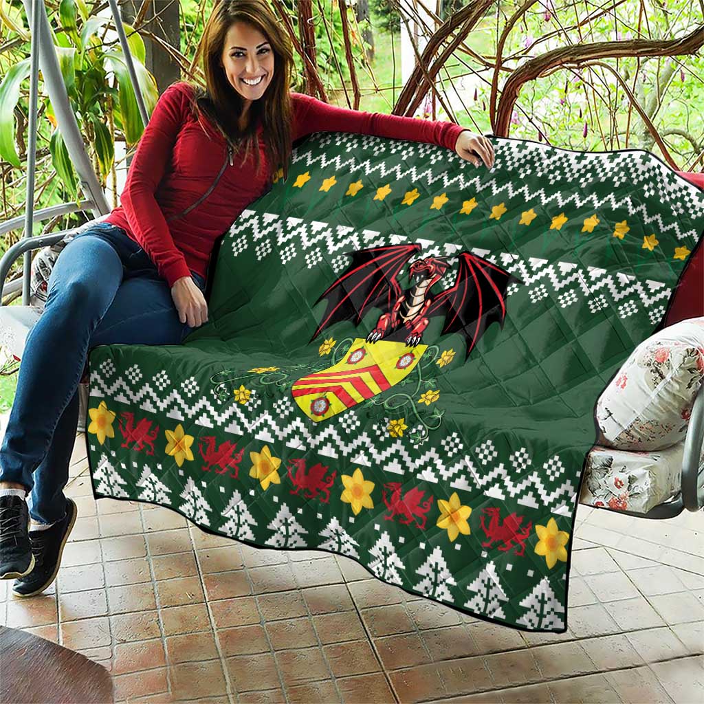 Glamorgan Wales Christmas Quilt Cymru Dragon And Daffodil - Wonder Print Shop