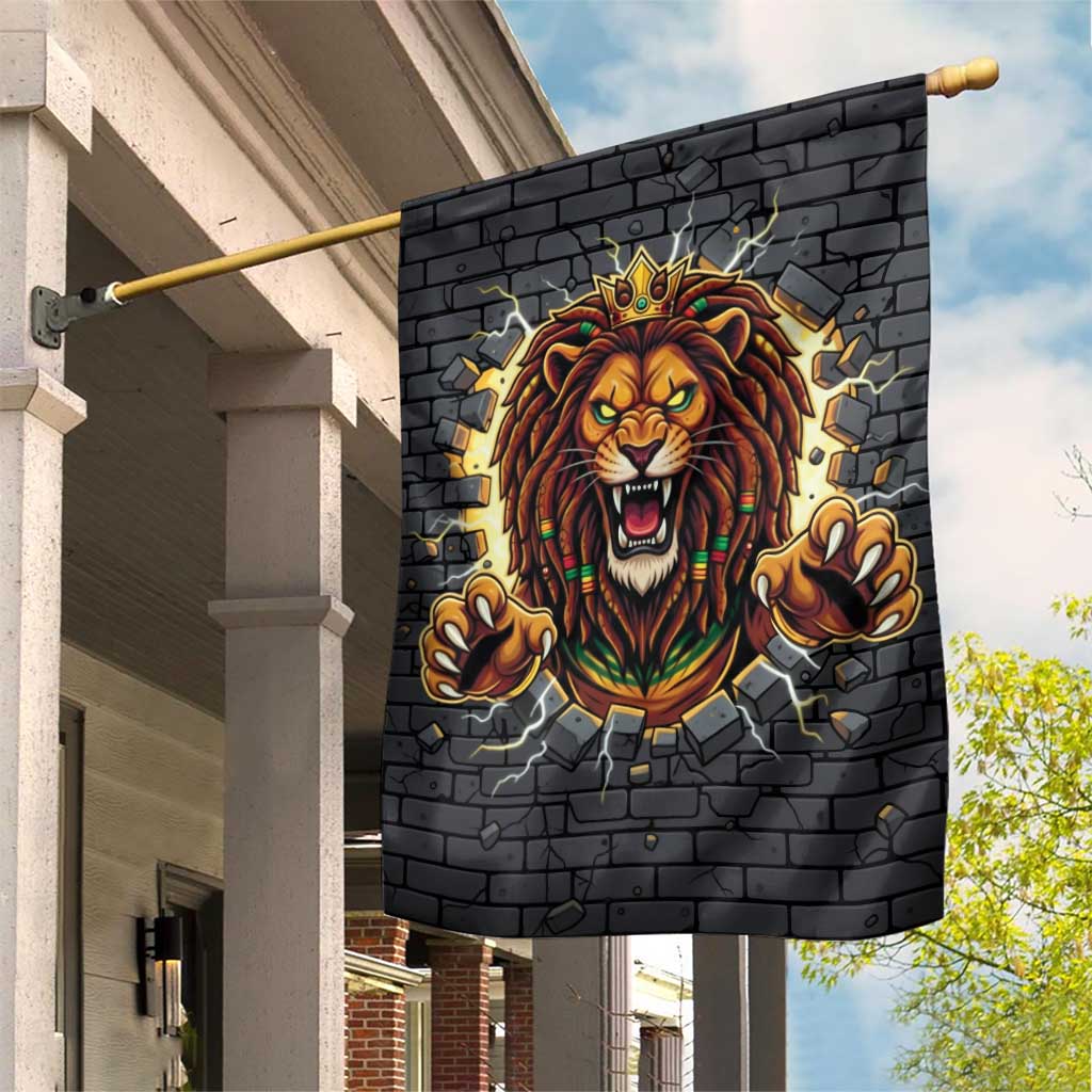 Jamaica Rasta Lion Garden Flag Reggae Lion Breaking Wall Design - Wonder Print Shop