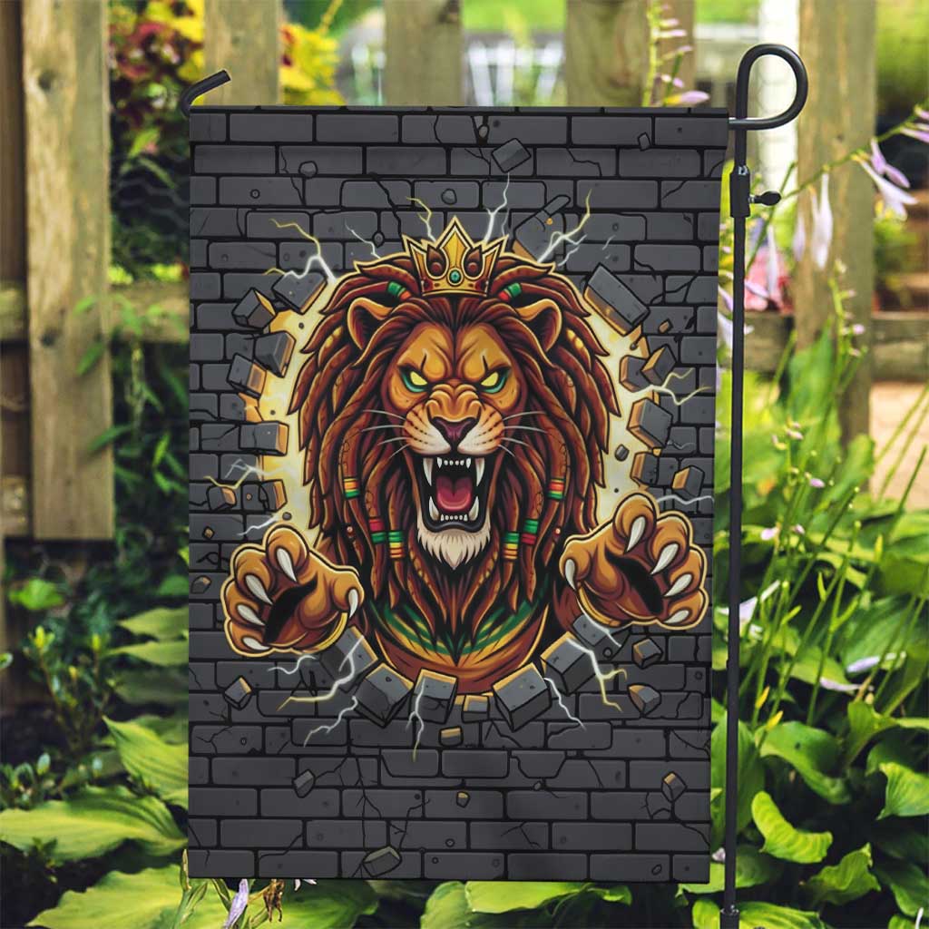 Jamaica Rasta Lion Garden Flag Reggae Lion Breaking Wall Design - Wonder Print Shop