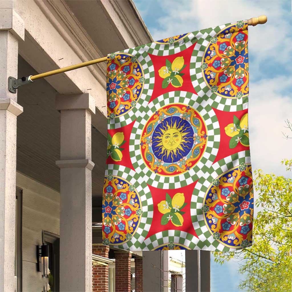 Green Sicilian Majolica Lemon Sun Art Garden Flag