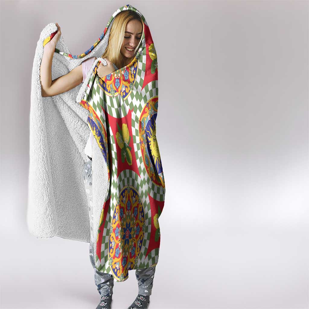 Green Sicilian Majolica Lemon Sun Art Hooded Blanket