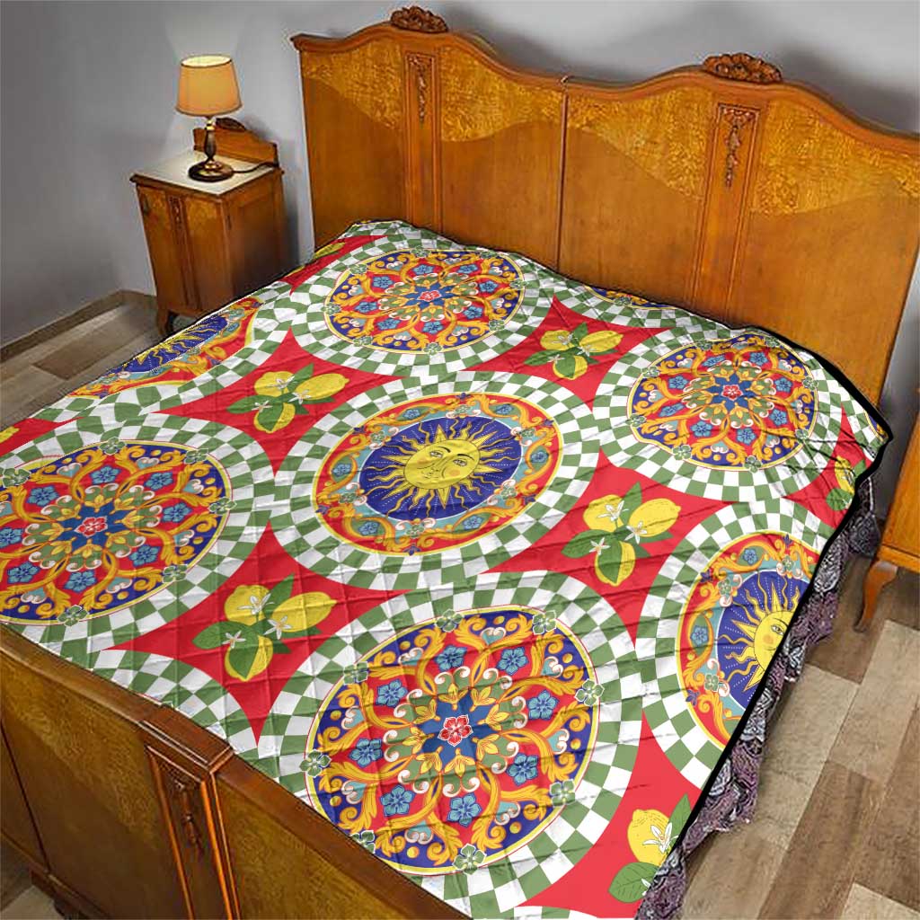 Green Sicilian Majolica Lemon Sun Art Quilt