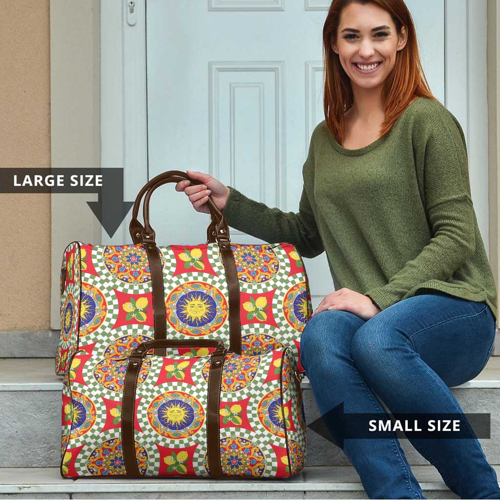 Green Sicilian Majolica Lemon Sun Art Travel Bag