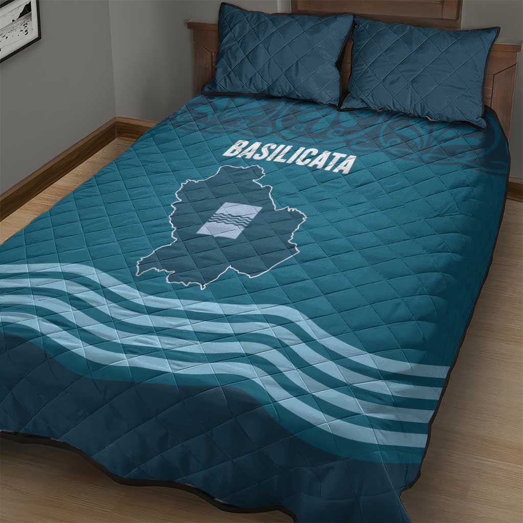 Italy Basilicata Quilt Bed Set Map With Flag Style - Wonder Print Shop