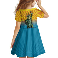 Lady Liberty Portland Frog Family Matching Off The Shoulder Long Sleeve Dress and Hawaiian Shirt Frog Protest No Kings In America - Wonder Print Shop