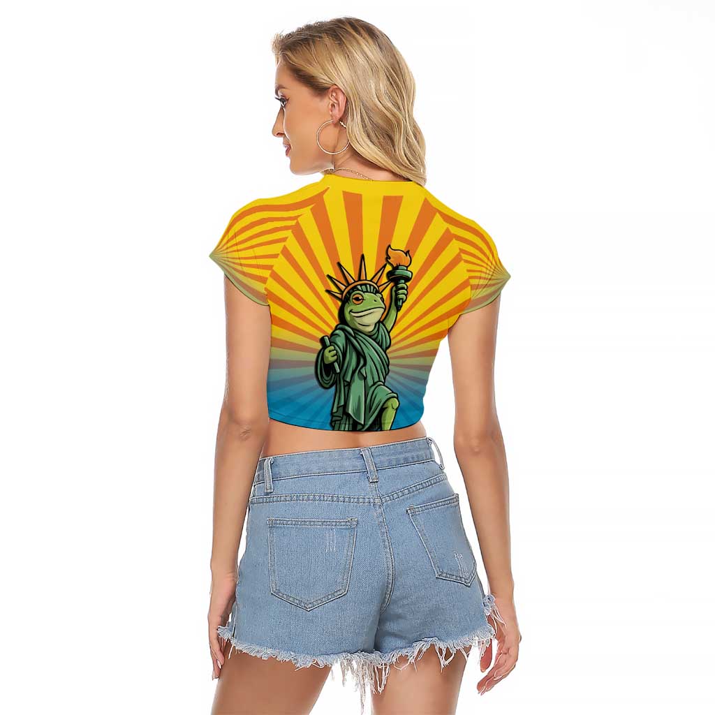 Lady Liberty Portland Frog Raglan Cropped T Shirt Frog Protest No Kings In America - Wonder Print Shop