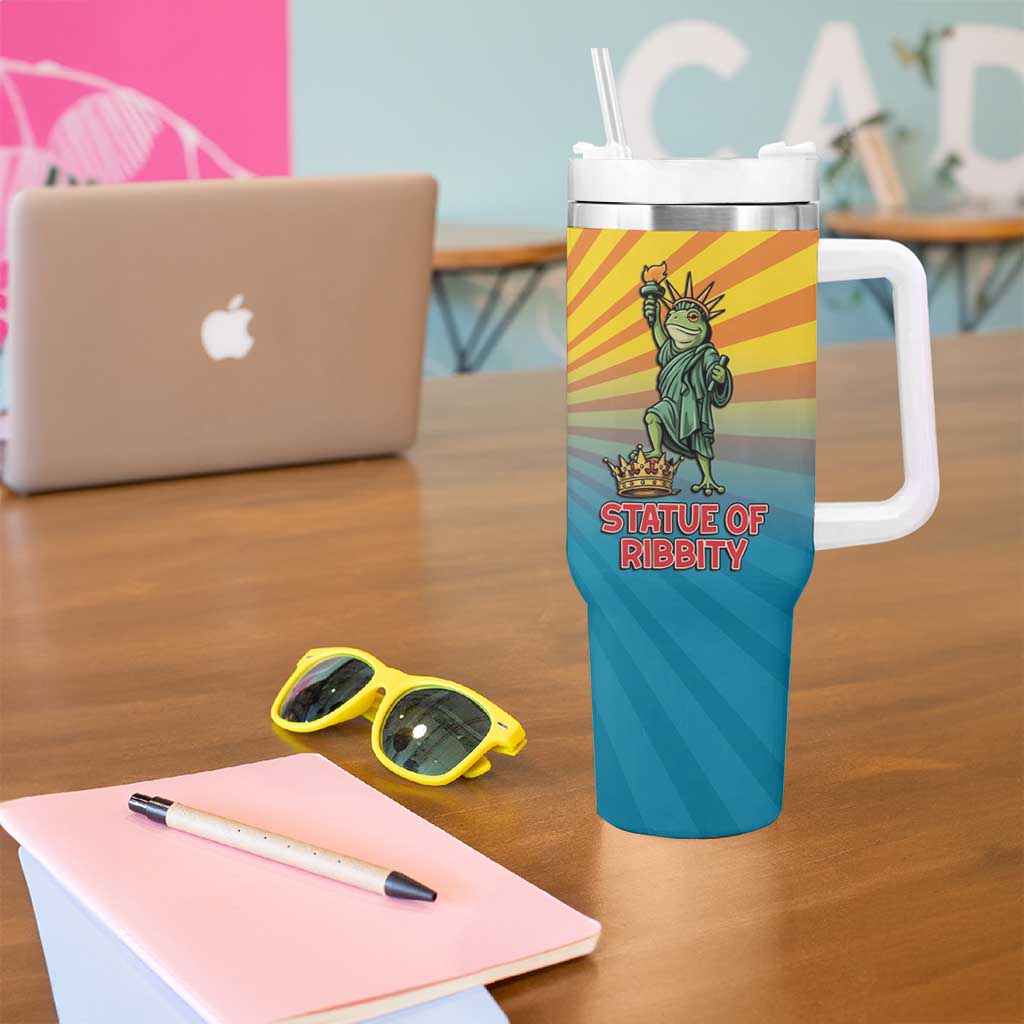 Lady Liberty Portland Frog Tumbler With Handle Frog Protest No Kings In America - Wonder Print Shop