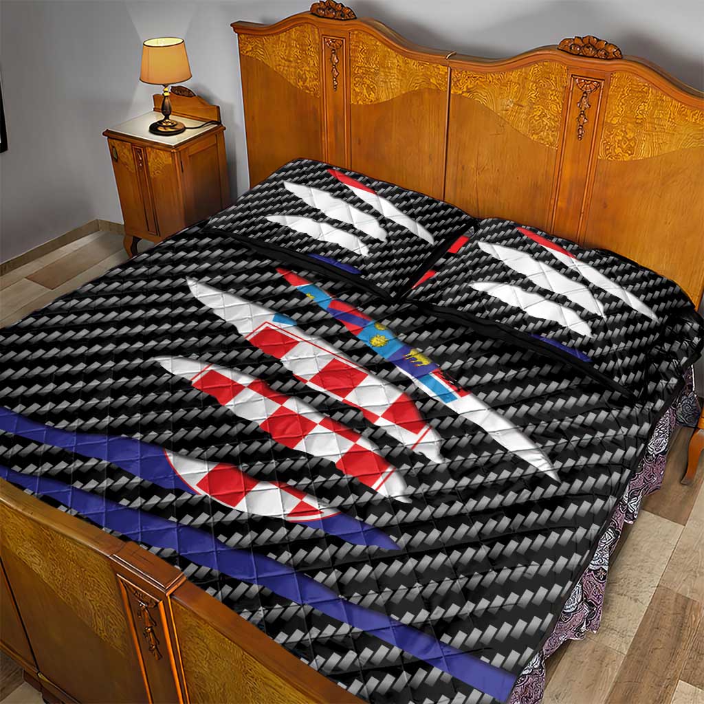 Croatia Beast Quilt Bed Set Ripped Flag Graphic - Wonder Print Shop