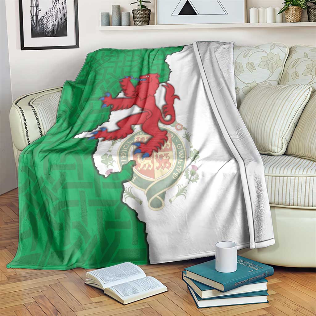 Montgomeryshire Wales Blanket Map and Emblem Celtic Style - Wonder Print Shop