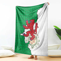 Montgomeryshire Wales Blanket Map and Emblem Celtic Style - Wonder Print Shop