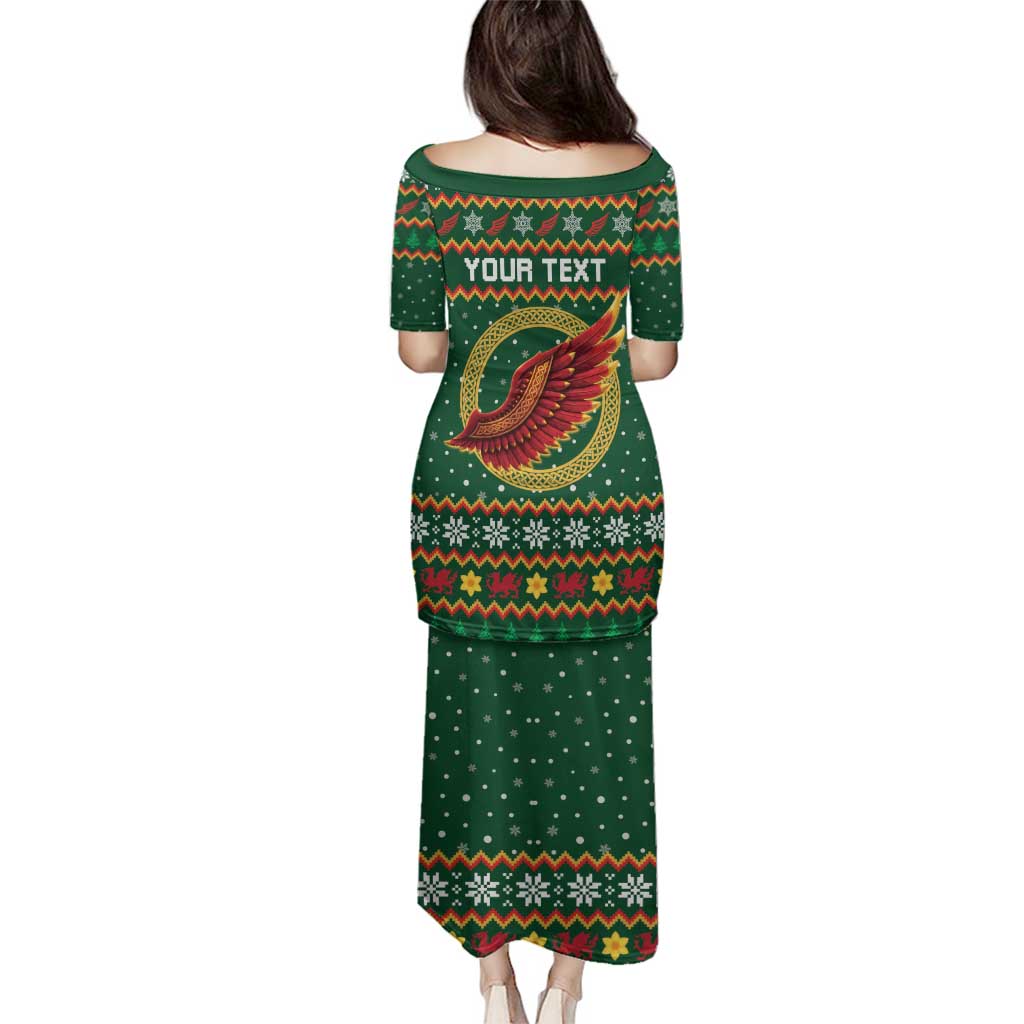 Personalized Montgomeryshire Wales Christmas Family Matching Puletasi and Hawaiian Shirt Celtic Red Wing Cymru Heritage - Wonder Print Shop