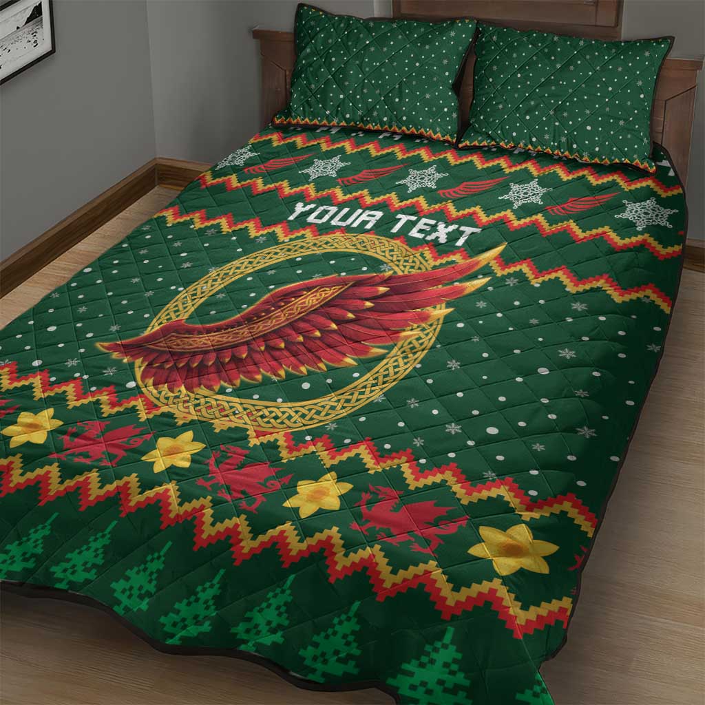 Personalized Montgomeryshire Wales Christmas Quilt Bed Set Celtic Red Wing Cymru Heritage - Wonder Print Shop