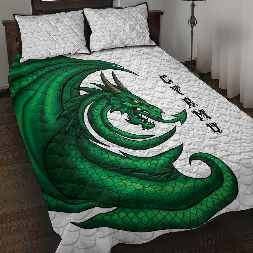 Wales Celtic Dragon Quilt Bed Set Welsh Mythic Green Dragon - Wonder Print Shop