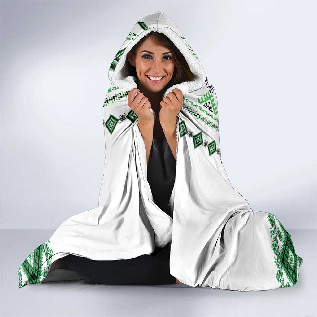 Ukraine Vyshyvanka Inspired Hooded Blanket Ukrainian Traditional Folk Pattern
