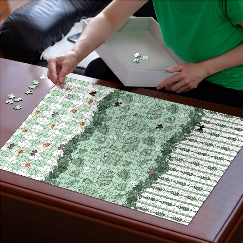 Oktoberfest Bavarian Heritage Puzzle Edelweiss Beer Festival Green Pattern