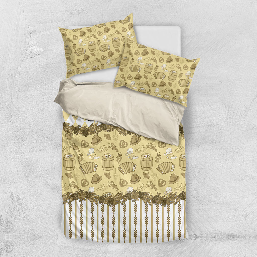 Oktoberfest Bavarian Heritage Bedding Set Edelweiss Beer Festival Gold Pattern