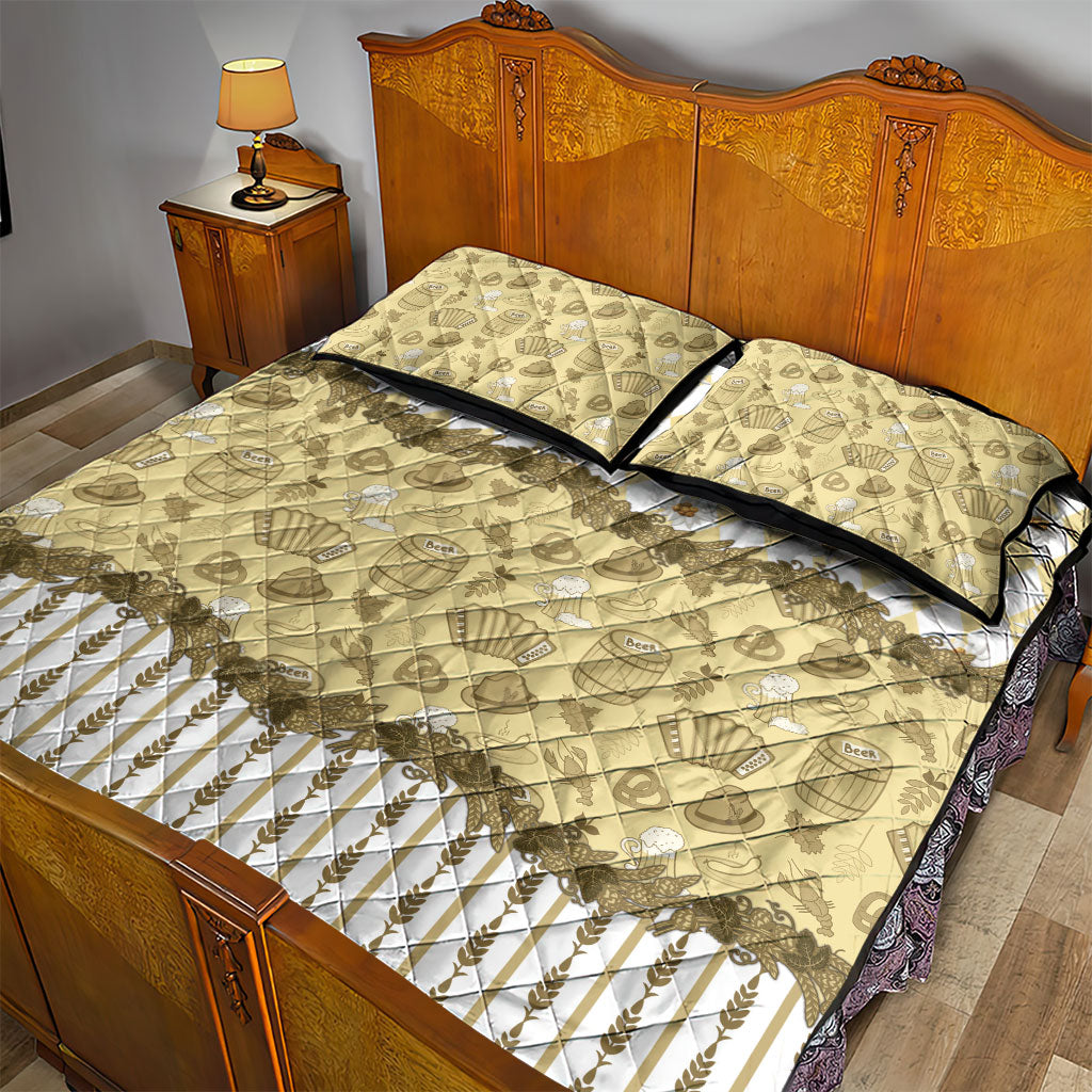 Oktoberfest Bavarian Heritage Quilt Bed Set Edelweiss Beer Festival Gold Pattern