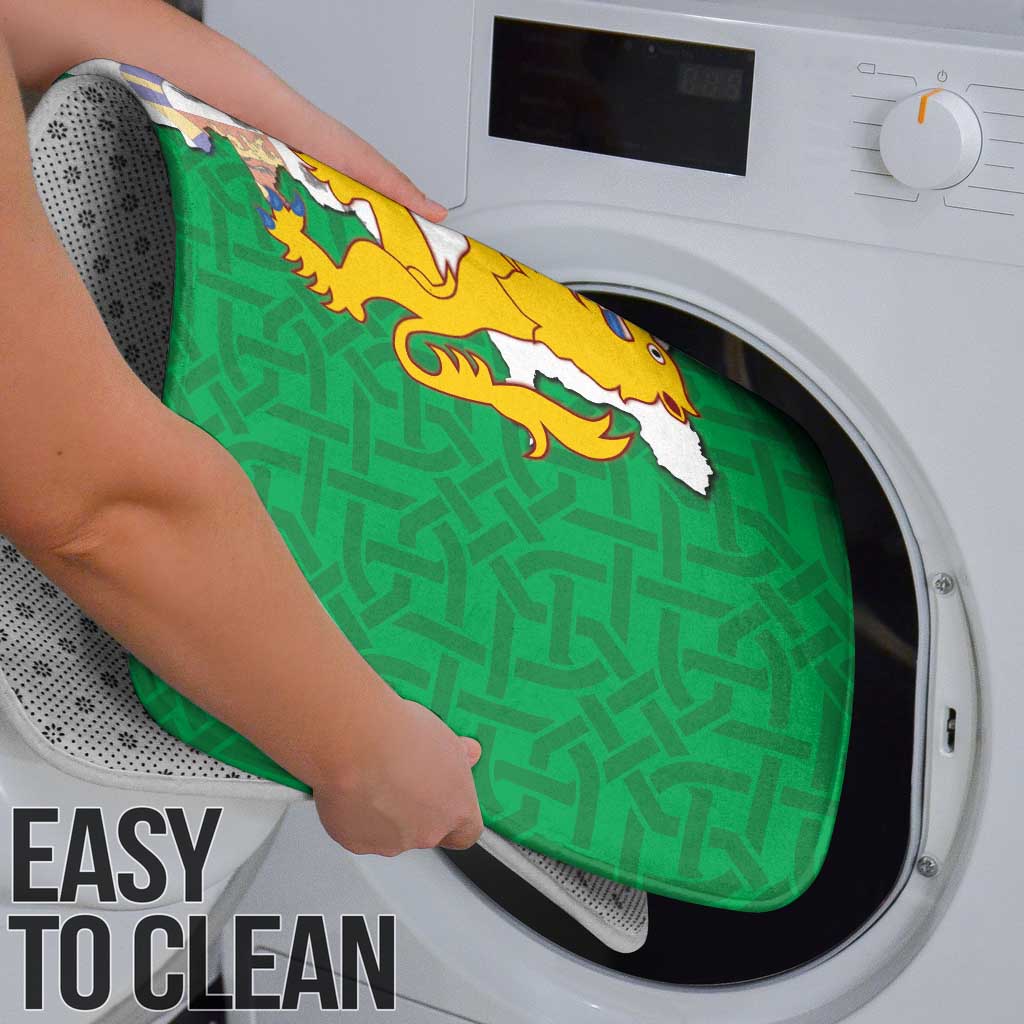 Radnorshire Wales Bathroom Set Map and Emblem Celtic Style - Wonder Print Shop