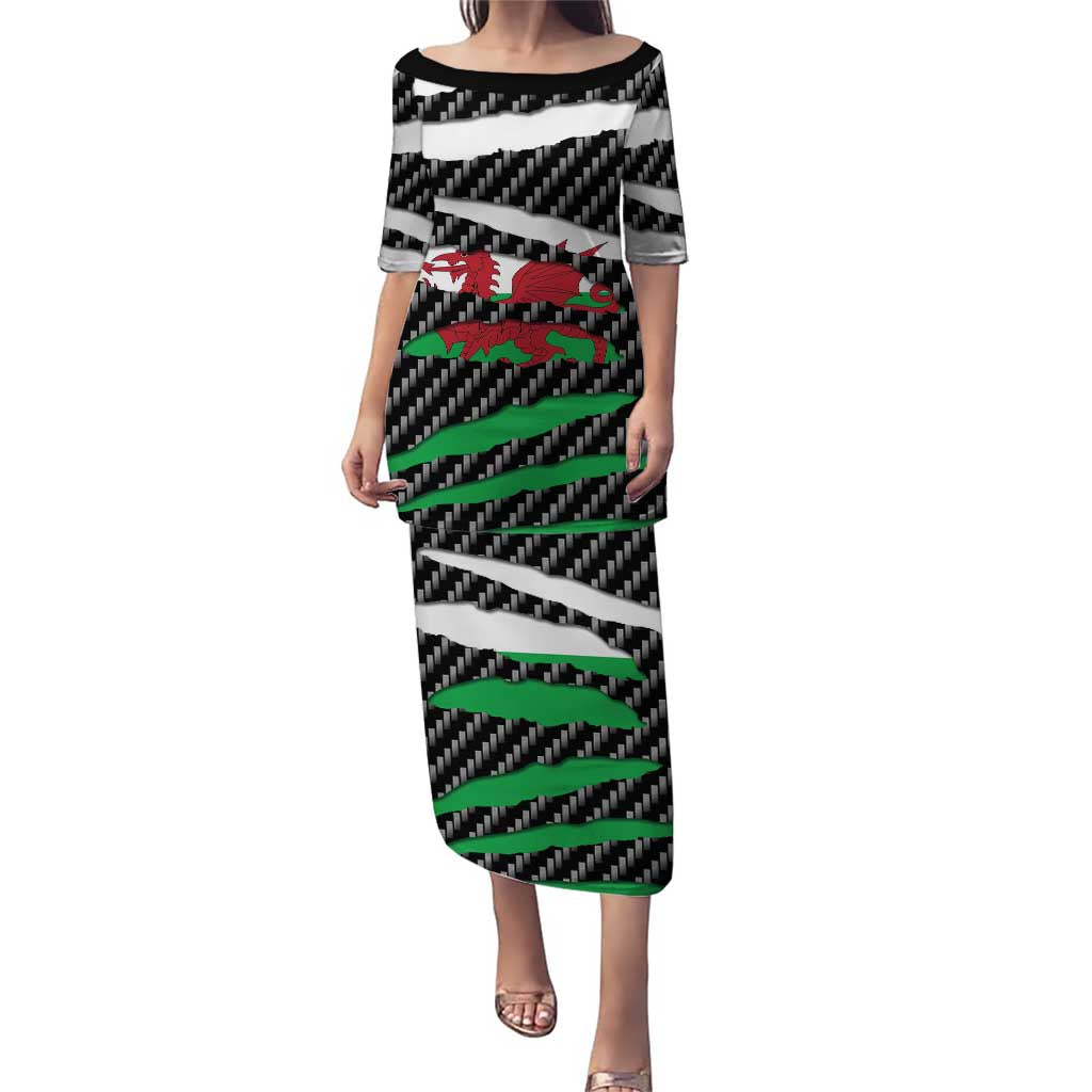 Wales Beast Puletasi Ripped Flag Graphic - Wonder Print Shop