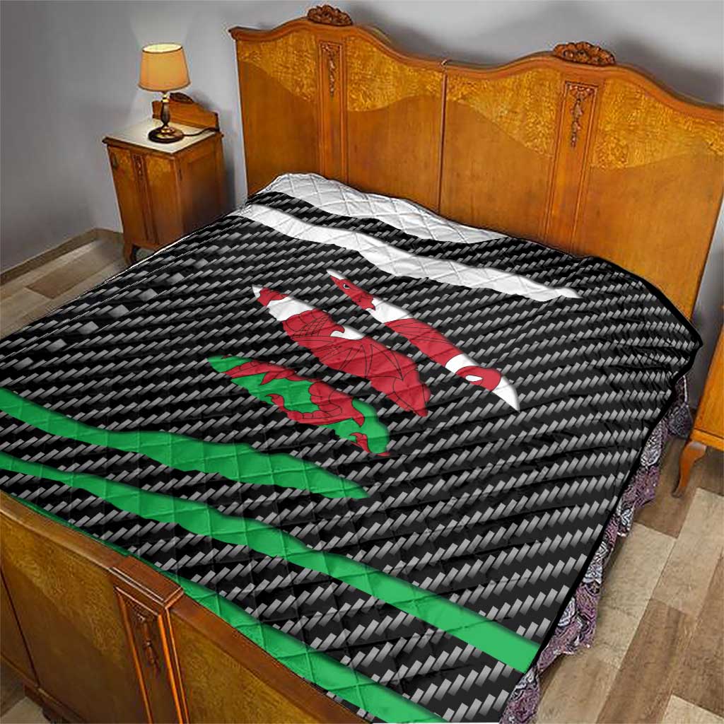 Wales Beast Quilt Ripped Flag Graphic - Wonder Print Shop