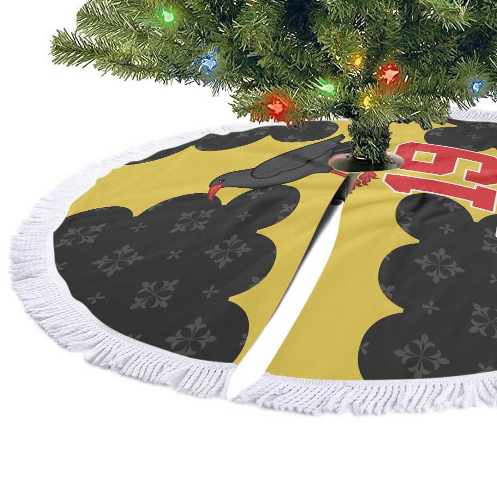 Custom Flintshire Wales Tree Skirt Coat Of Arms with Heraldic Flag - Wonder Print Shop