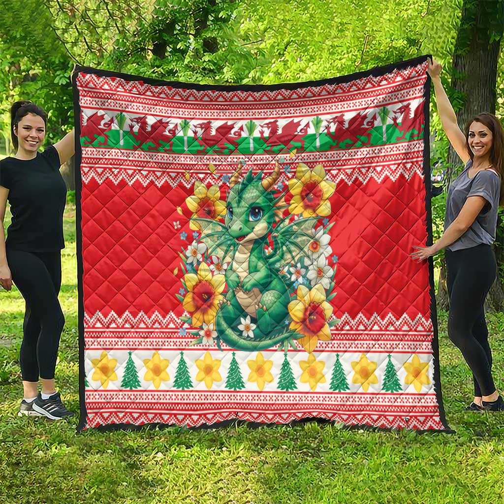 Wales Christmas Quilt Cute Green Welsh Dragon and Daffodils - Wonder Print Shop