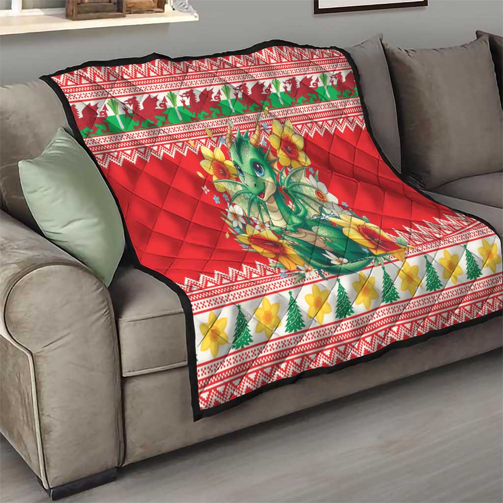 Wales Christmas Quilt Cute Green Welsh Dragon and Daffodils - Wonder Print Shop