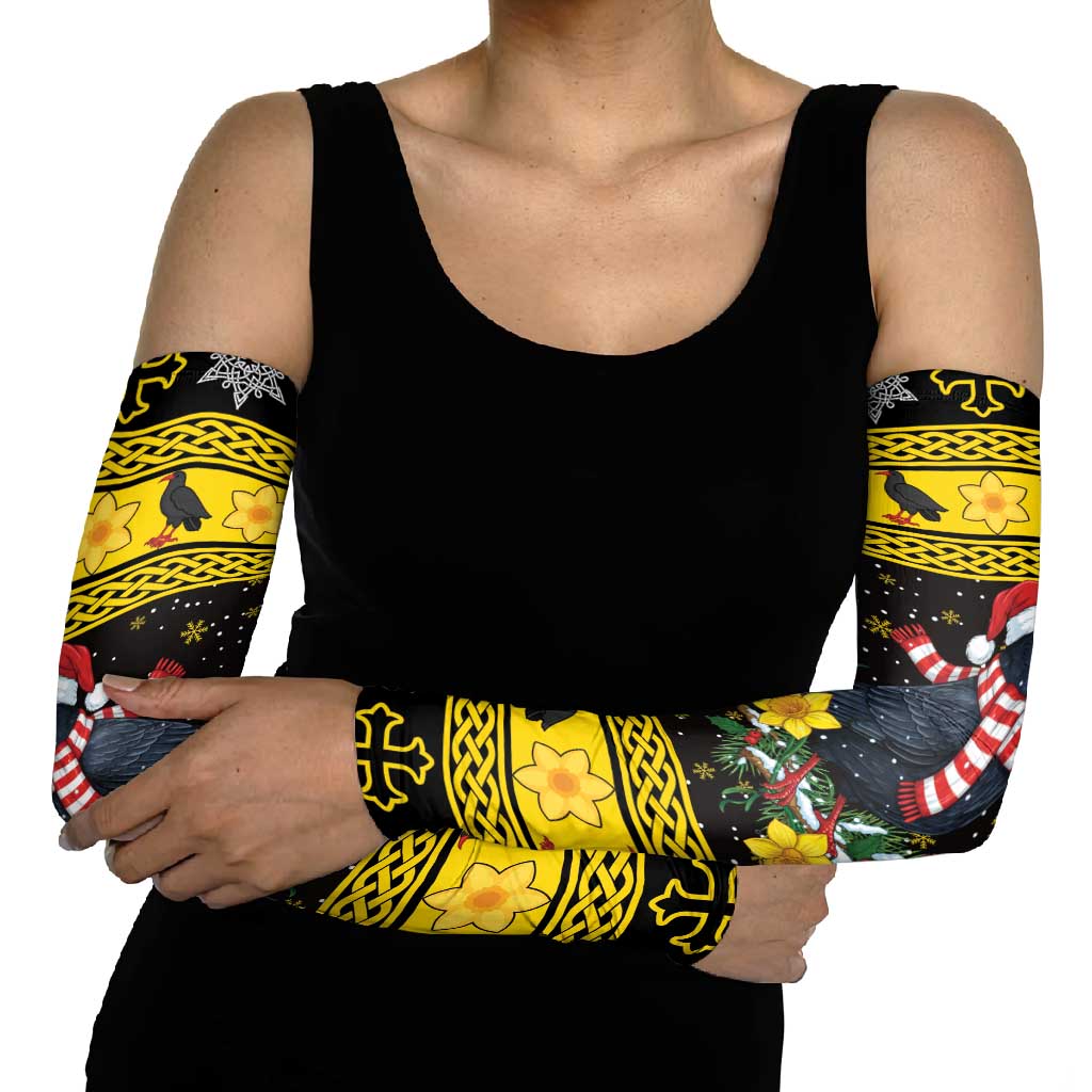 Flintshire Wales Christmas Arm Sleeves Welsh Red-billed Chough with Daffodil - Wonder Print Shop