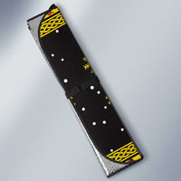 Flintshire Wales Christmas Auto Sun Shade Welsh Red-billed Chough with Daffodil - Wonder Print Shop