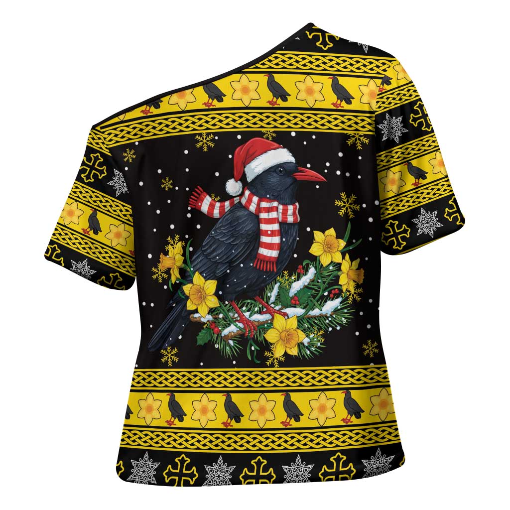 Flintshire Wales Christmas Cross Shoulder Shirt Welsh Red-billed Chough with Daffodil - Wonder Print Shop