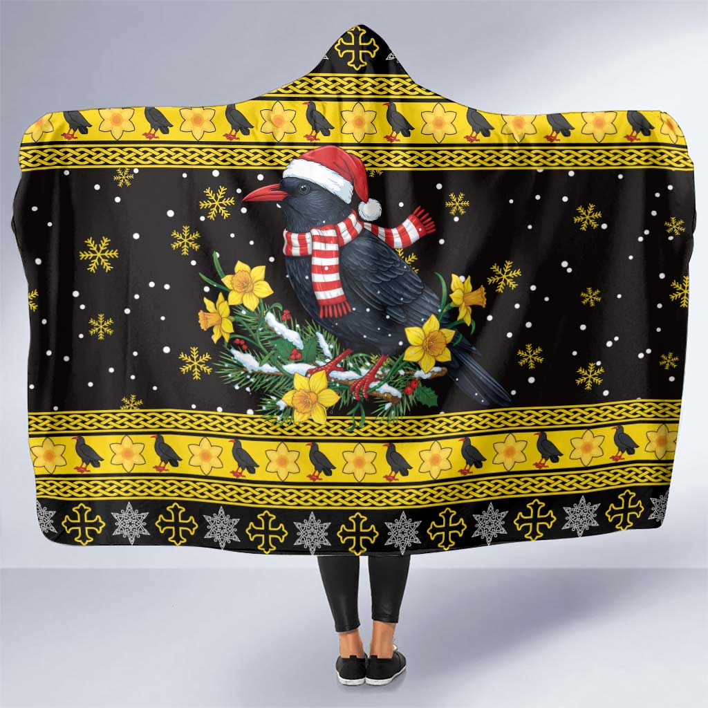 Flintshire Wales Christmas Hooded Blanket Welsh Red-billed Chough with Daffodil - Wonder Print Shop