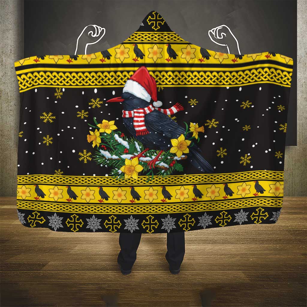 Flintshire Wales Christmas Hooded Blanket Welsh Red-billed Chough with Daffodil - Wonder Print Shop