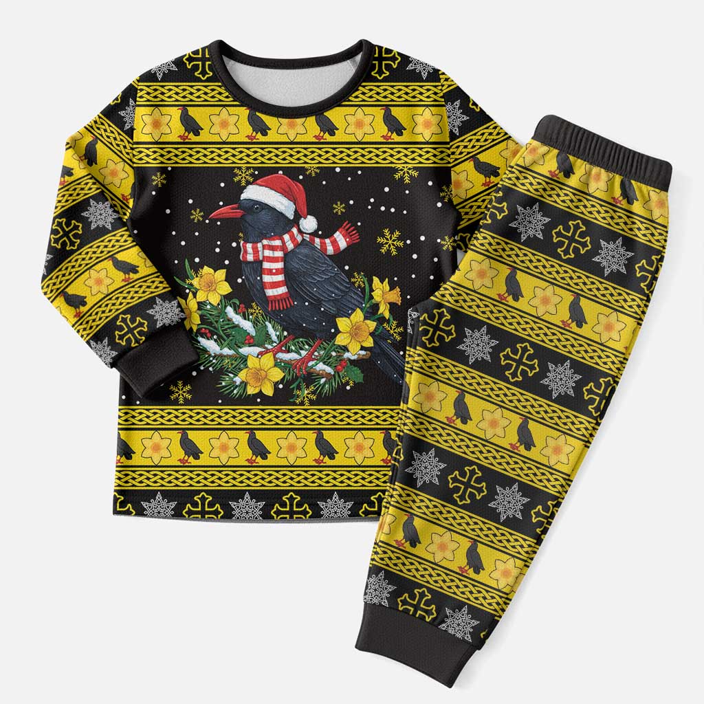 Flintshire Wales Christmas Pajama Set Welsh Red-billed Chough with Daffodil - Wonder Print Shop