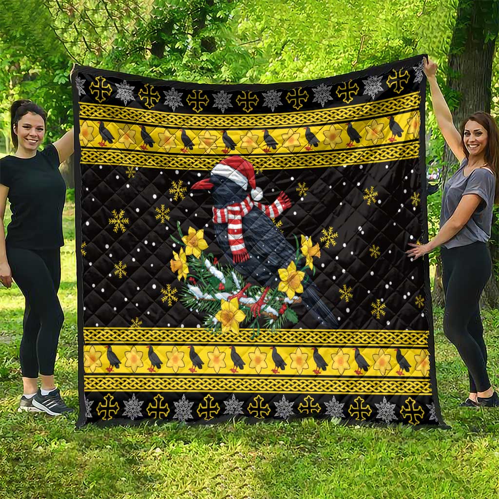 Flintshire Wales Christmas Quilt Welsh Red-billed Chough with Daffodil - Wonder Print Shop