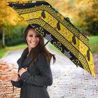 Flintshire Wales Christmas Umbrella Welsh Red-billed Chough with Daffodil - Wonder Print Shop