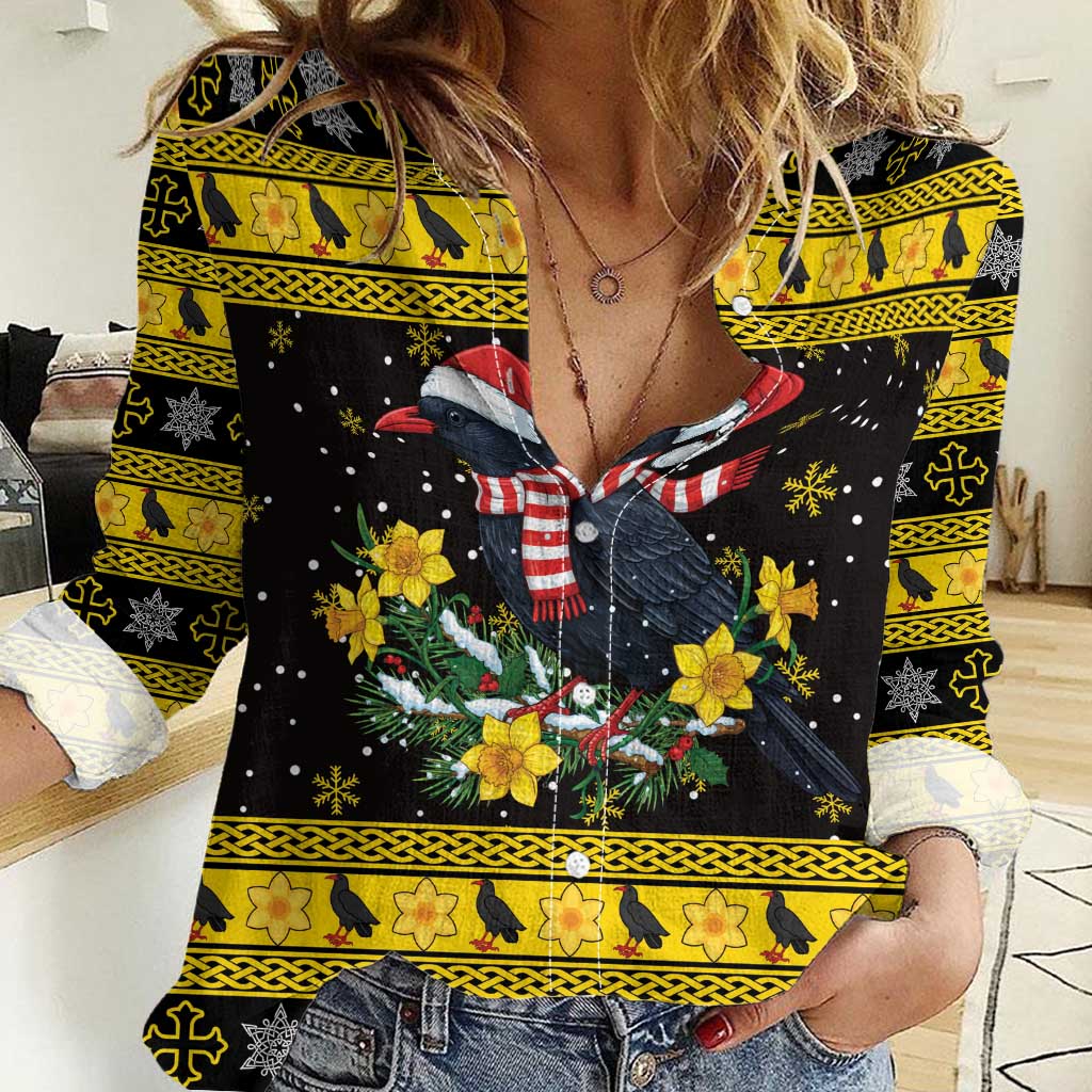 Flintshire Wales Christmas Women Casual Shirt Welsh Red-billed Chough with Daffodil - Wonder Print Shop